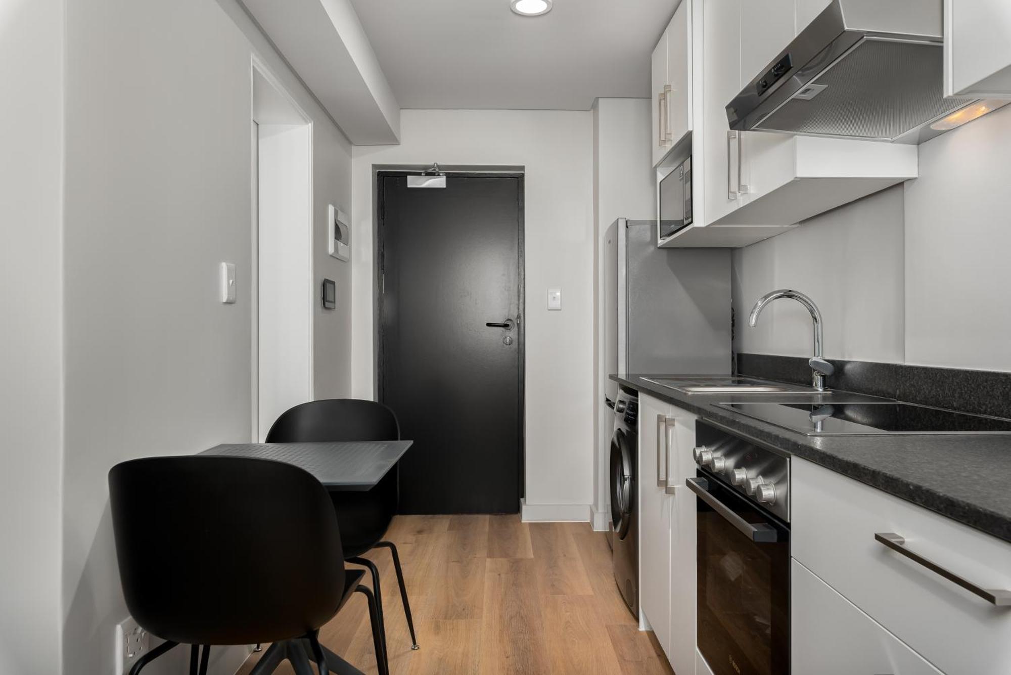The Tokyo Aparthotel By Totalstay Kapstaden Rum bild